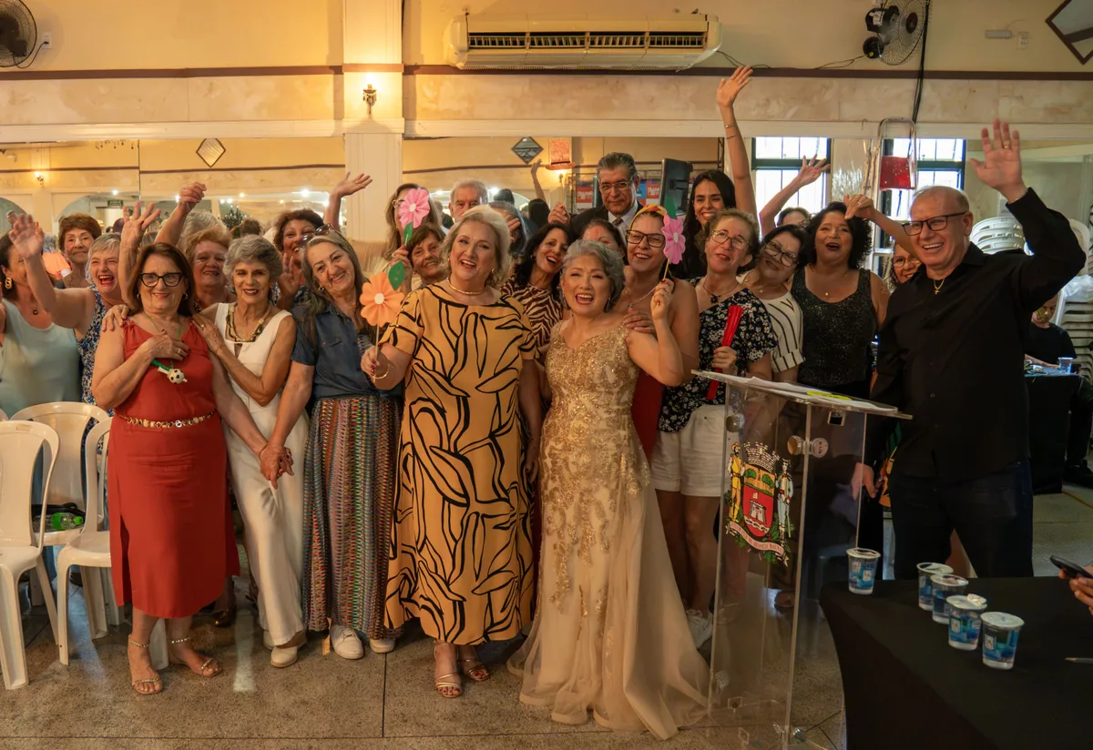 Jogos +60 de Jundiaí elegem Miss e Mister e premiam casais na dança de salão