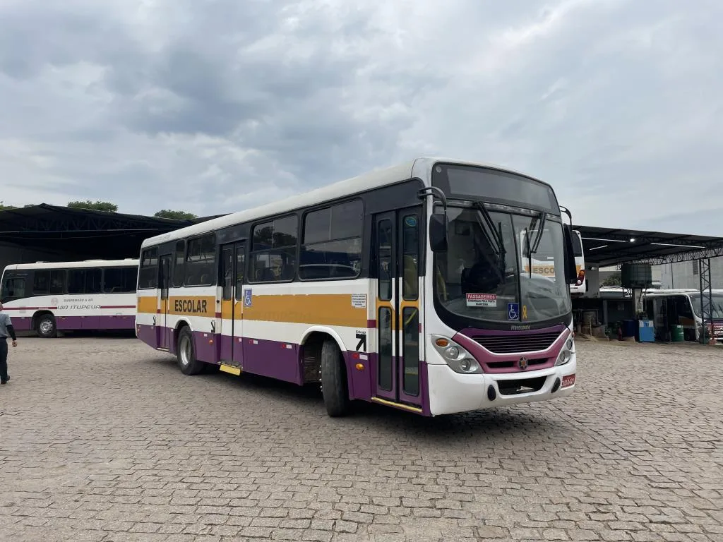 Ônibus escolar de Itupeva passa a circular dentro do Residencial Japão