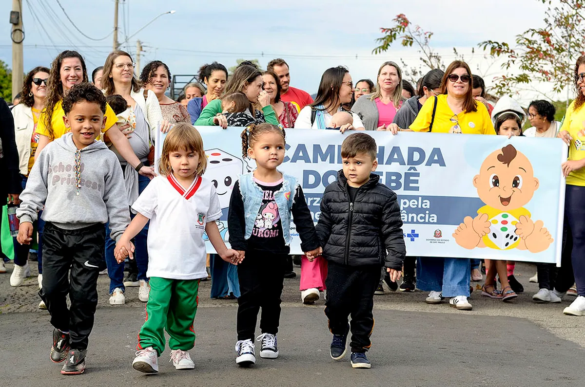 Várzea Paulista realiza 14ª Caminhada do Bebê e nomeia parque em homenagem a Picharro