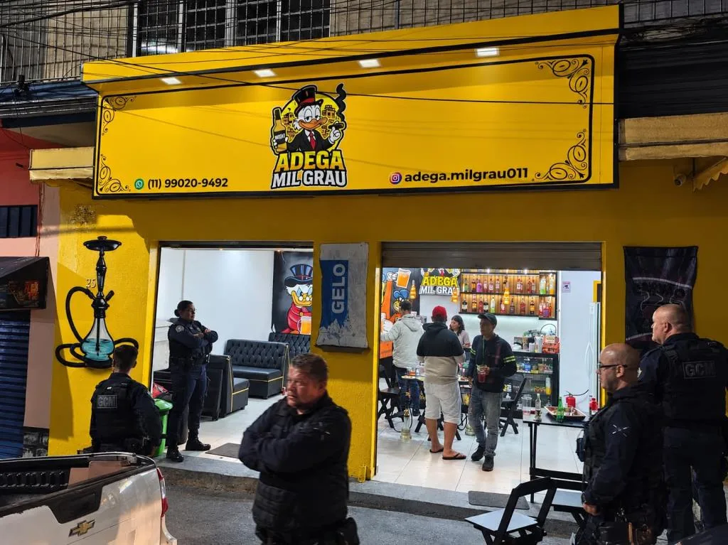 GCM notifica comércio por barulho acima do limite em Campo Limpo Paulista