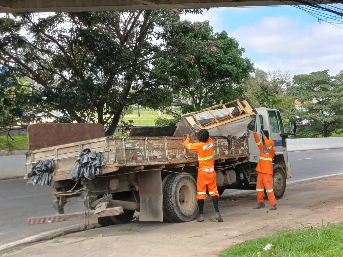 Jardim Fepasa recebe ação integrada de ordenamento urbano e assistência social