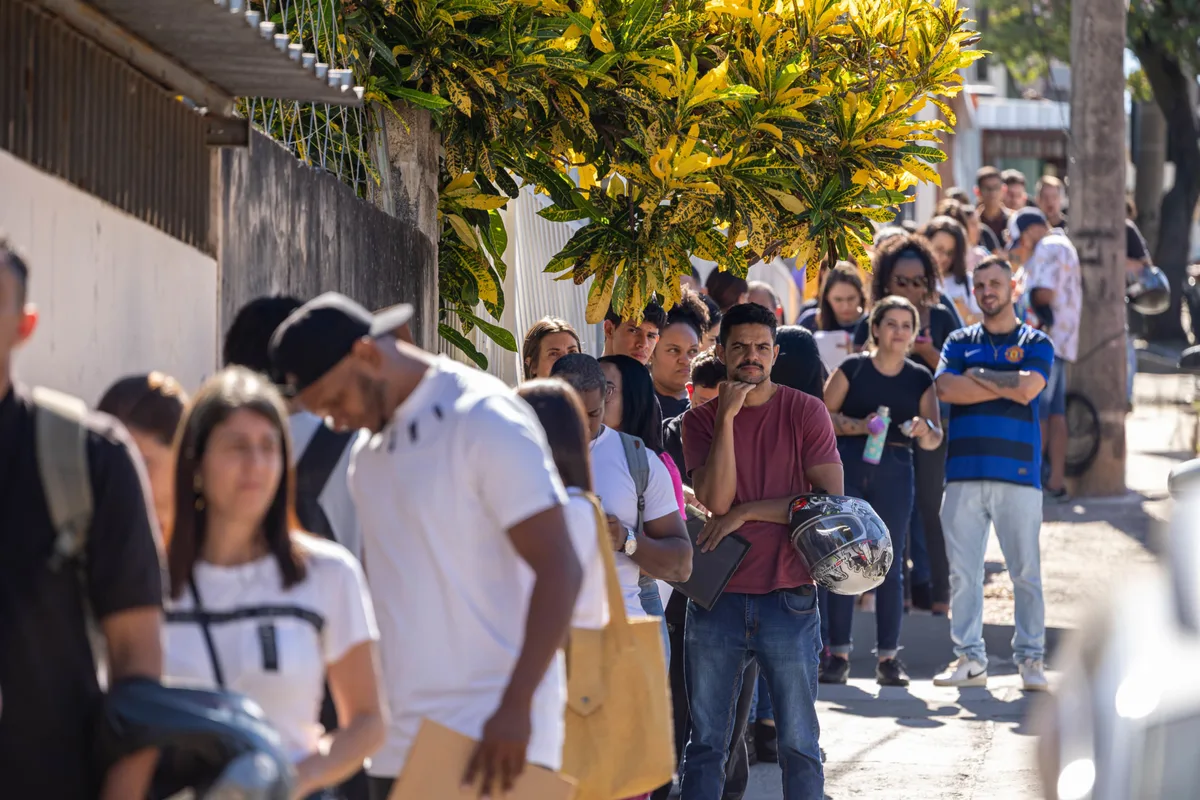 Jundiaí oferece mais de 1,3 mil vagas de trabalho no Anhangabaú