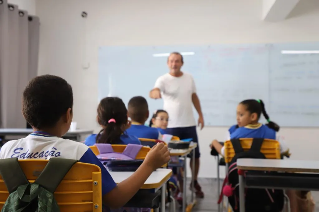 Aulas diurnas confirmadas em Itupeva nesta sexta-feira (11); período noturno é cancelado