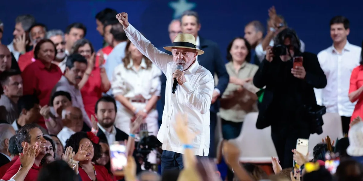 PT formaliza candidatura de Lula à Presidência da República em São Paulo
