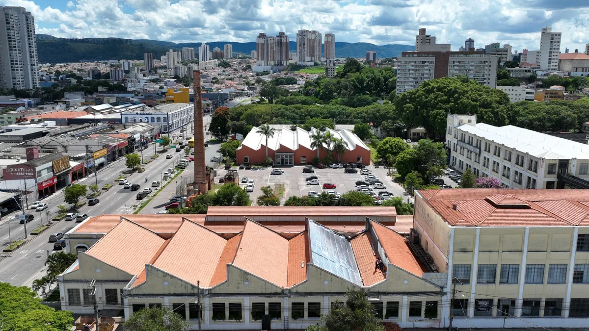 Caminhada em Jundiaí Explora História Industrial da Vila Arens