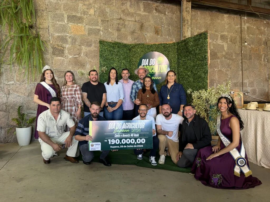 Itupeva celebra Dia do Agricultor e entrega subsídio do Seguro Rural