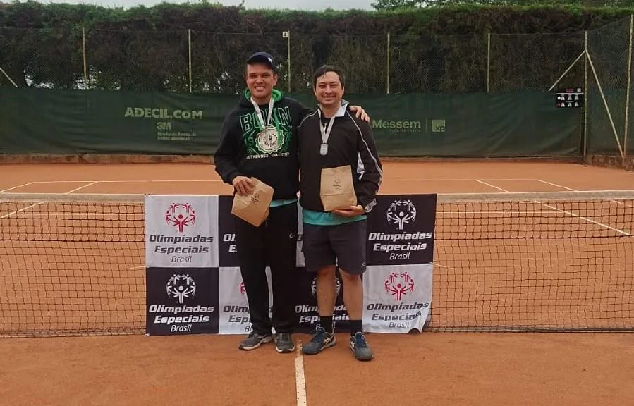 PEPT Itupeva conquista prata em Circuito de Tênis Unificado