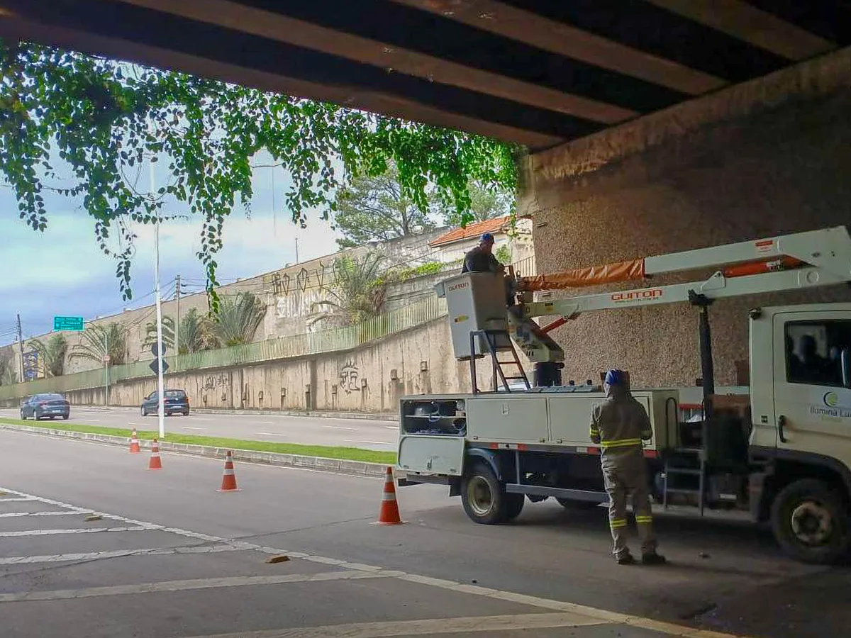 Jundiaí instala LED em túnel da Ponte São João e planeja expansão nos bairros