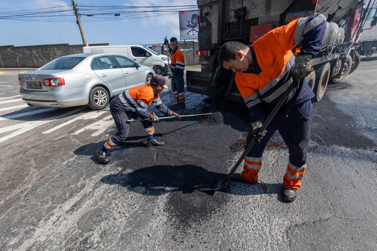 Jundiaí reforça operação tapa-buracos após registrar chuvas recordes em setembro